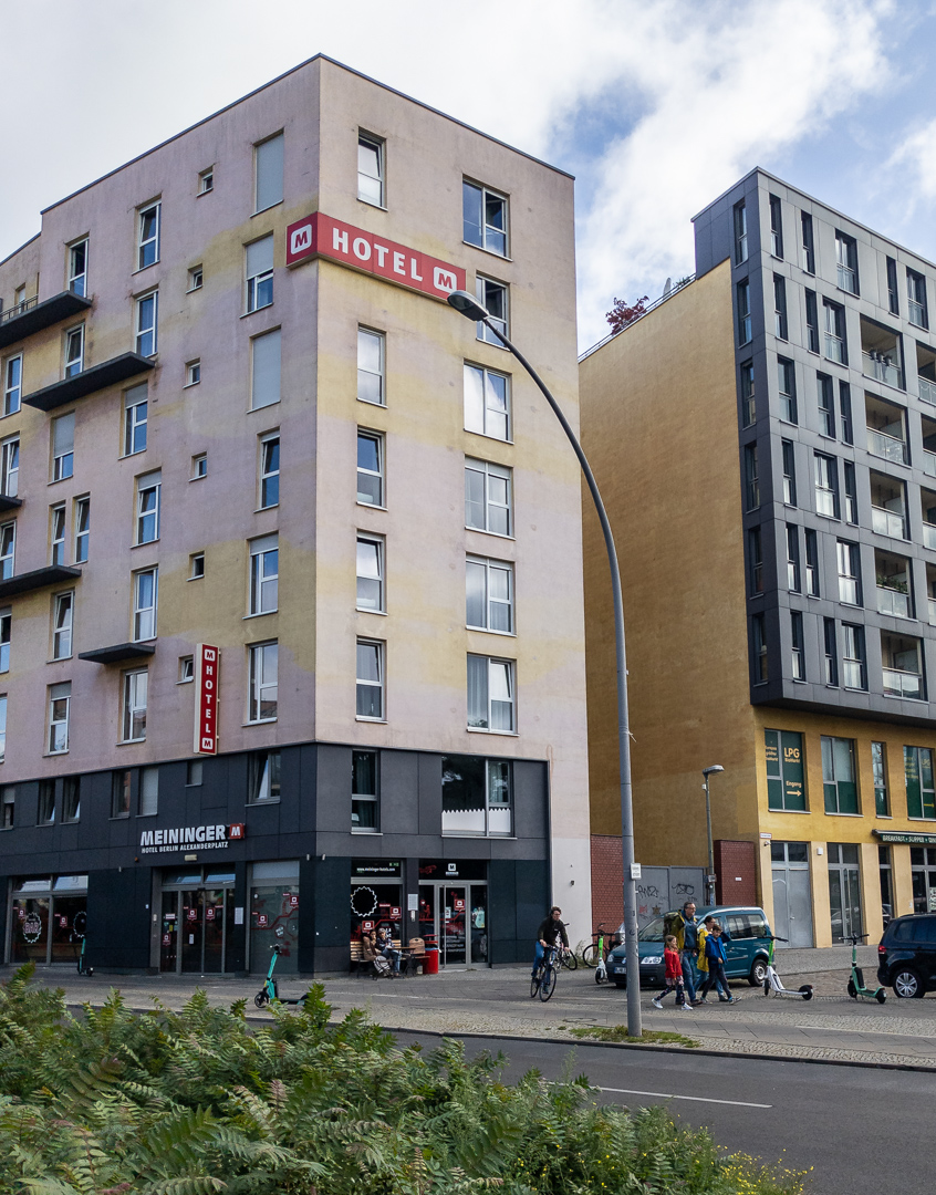 Our hotel, at Senefelderplatz