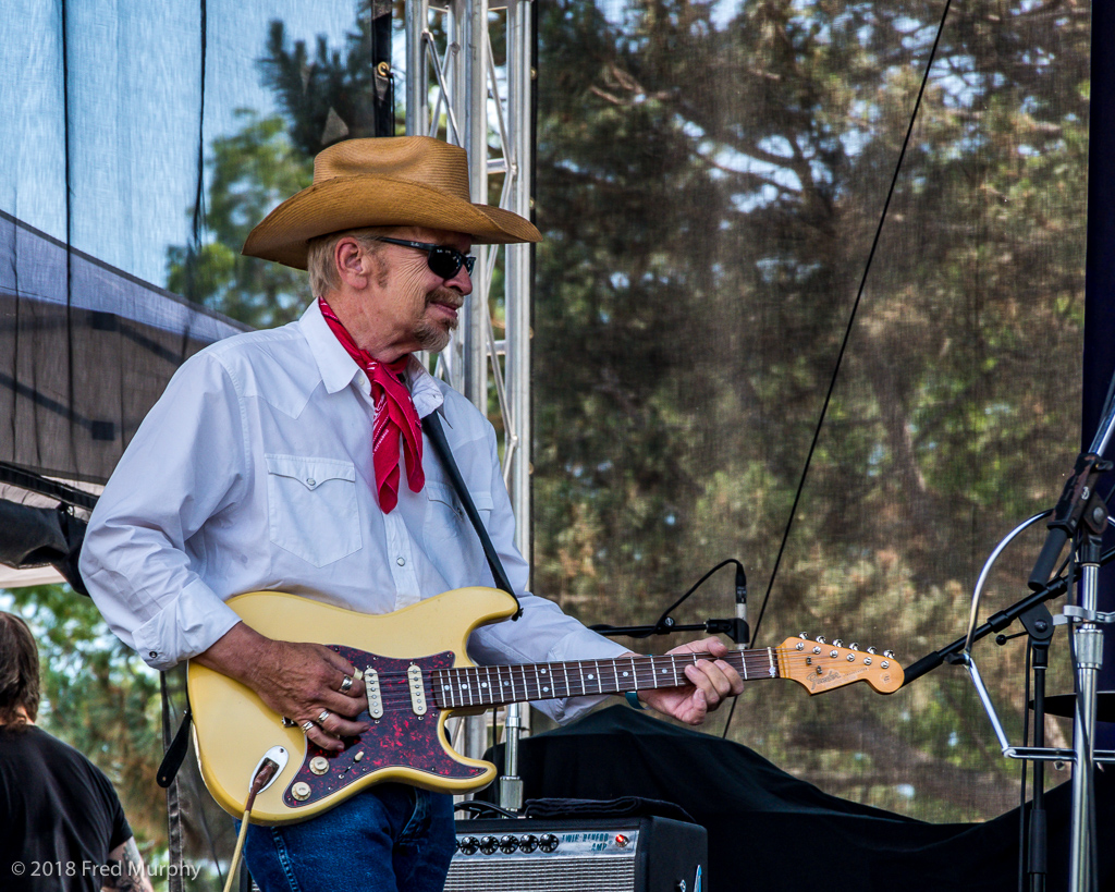 Dave Alvin