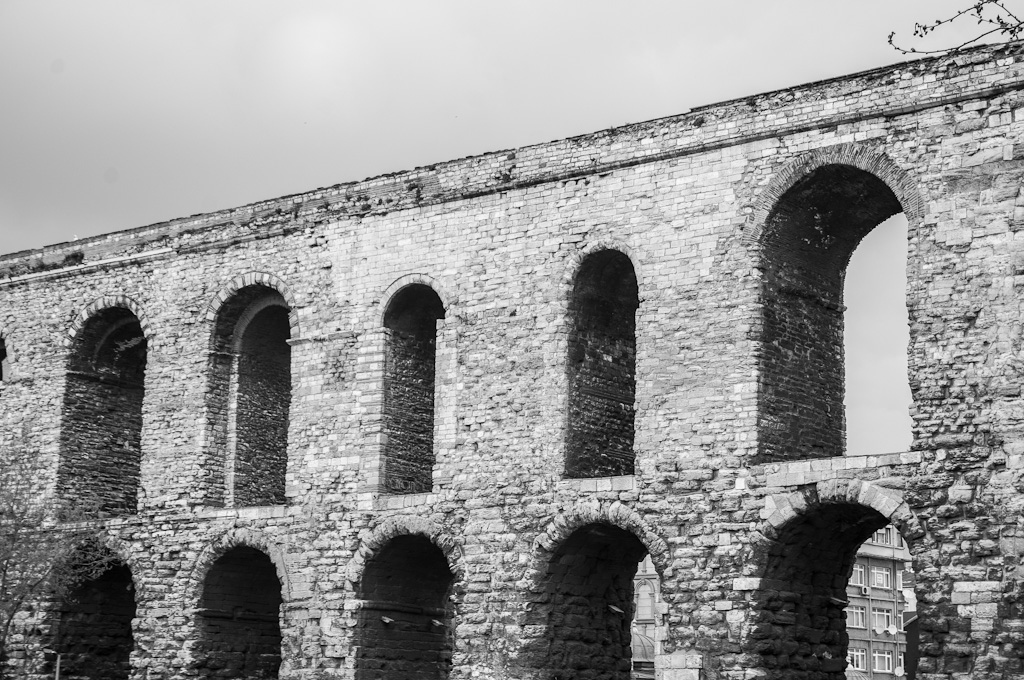 Valens Aqueduct